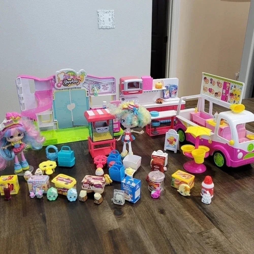 Huge Shopkins Lot!